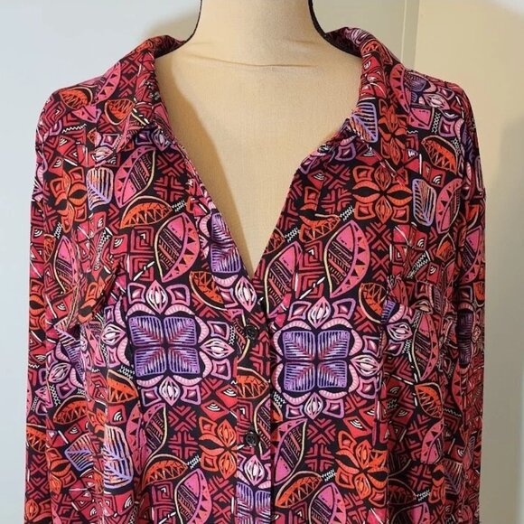 Catherines Button Up Blouse Womens Size 5X Roll Tab Sleeves Geometric Pockets - Picture 3 of 10